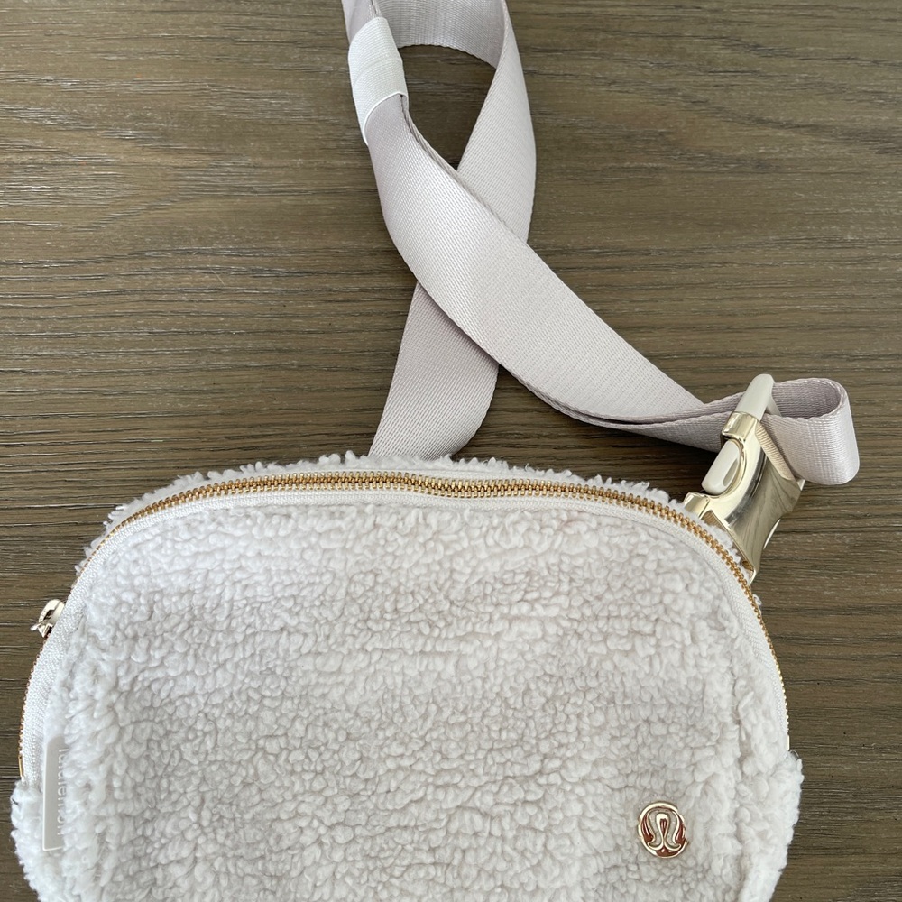 lululemon athletica Ivory Sherpa Crossbody Bag